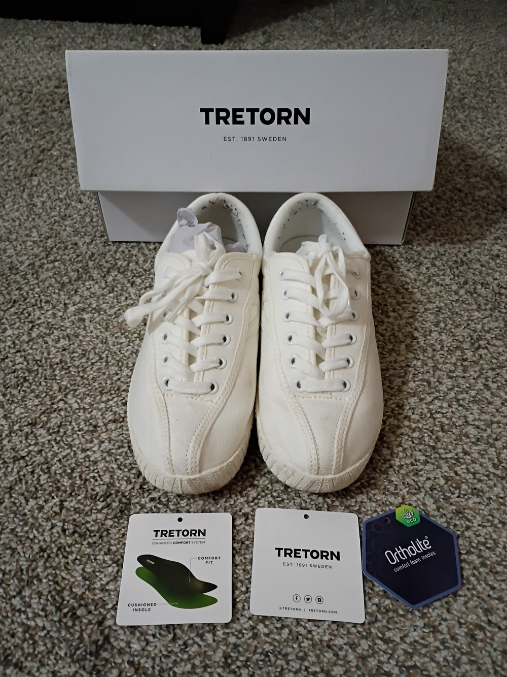 Tretorn Woman's Nylite Plus Canvas Sneakers 6M